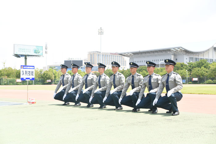 下1.JPG